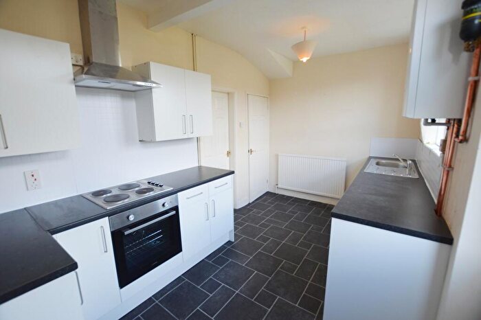 2 Bedroom Terraced House To Rent In Dagnam Road, Arbourthorne, Sheffield, S2