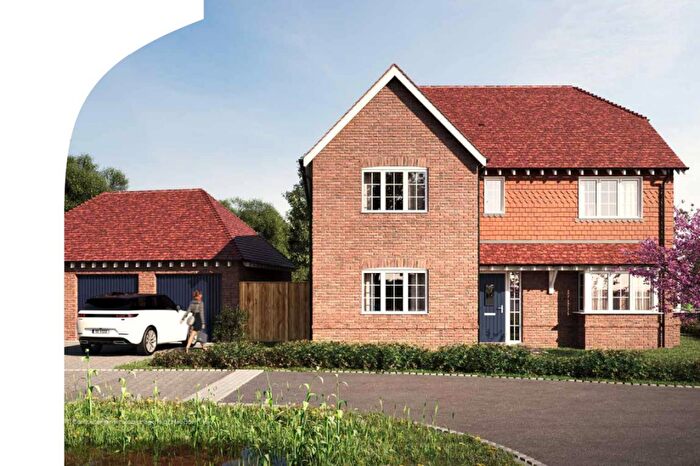 4 Bedroom Detached House For Sale In Chapel Garden Close, West Malling, ME19