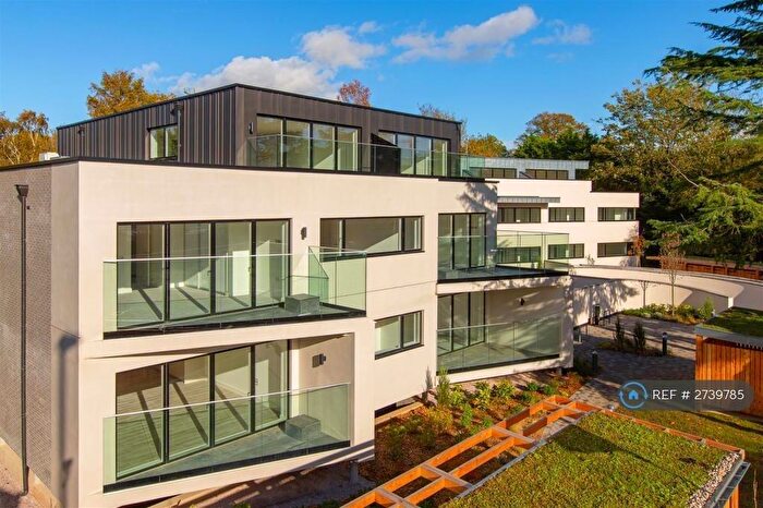 2 Bedroom Flat To Rent In The Redwoods, Cambridge, CB3