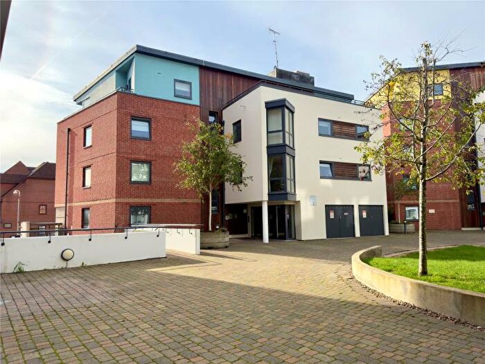 2 Bedroom Apartment To Rent In Camberley, GU15