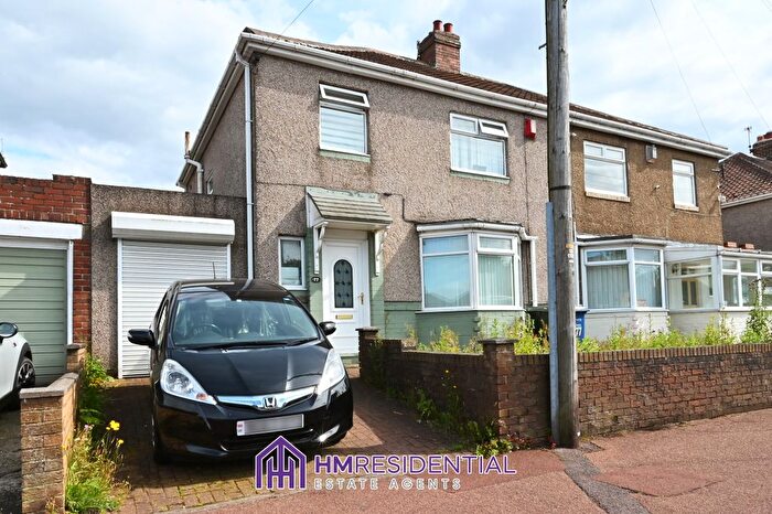 3 Bedroom Semi-Detached House To Rent In Silver Lonnen, Newcastle Upon Tyne, NE5