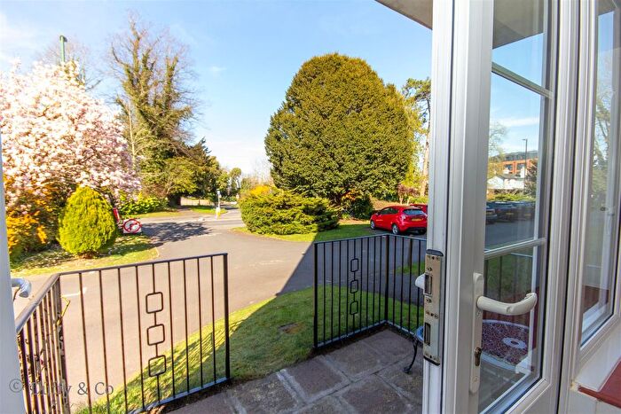 2 Bedroom Flat To Rent In Muster Court, Haywards Heath, West Sussex, RH16