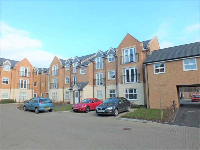2 Bedroom Flat To Rent In Eagle Close, Leighton Buzzard, LU7