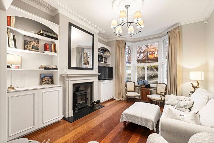 3 Bedroom Terraced House To Rent In Lysias Road, London, SW12