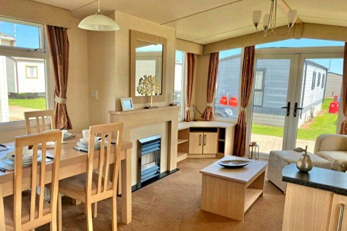 2 Bedroom Caravan For Sale In Broadland Sands Holiday Park, Corton, Lowestoft, Suffolk, NR32