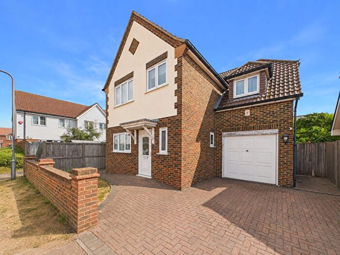 3 Bedroom Detached House For Sale In Stocking Road, Broadstairs, CT10