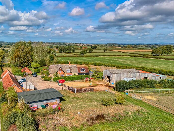 4 Bedroom Cottage For Sale In Bagber, Sturminster Newton, DT10