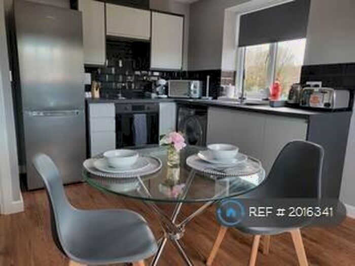 1 Bedroom Flat To Rent In The Old Surgery, Redditch, B98
