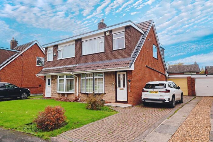 3 Bedroom Semi Detached House For Sale In Palmerston Close, Chester, CH1