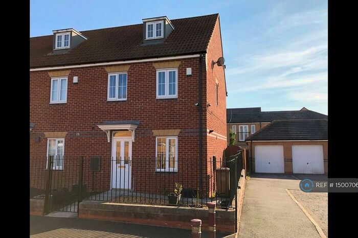 3 Bedroom End Of Terrace House To Rent In Consort Place, Longbenton, NE12