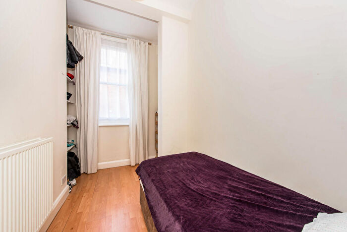 2 Bedroom Apartment To Rent In Guildford, GU1