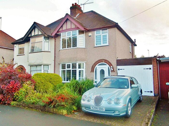 3 Bedroom Semi-Detached House To Rent In Woodside Ave South, Finham, Coventry, CV3