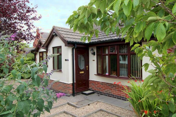 Bungalow For Sale In Meadow Close, Bagworth, Coalville, Leicestershire, LE67