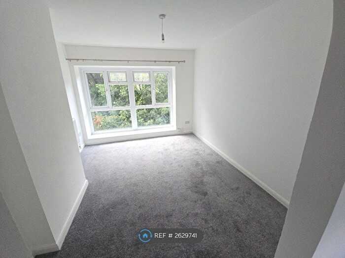 1 Bedroom Flat To Rent In The Hides, Harlow, CM20