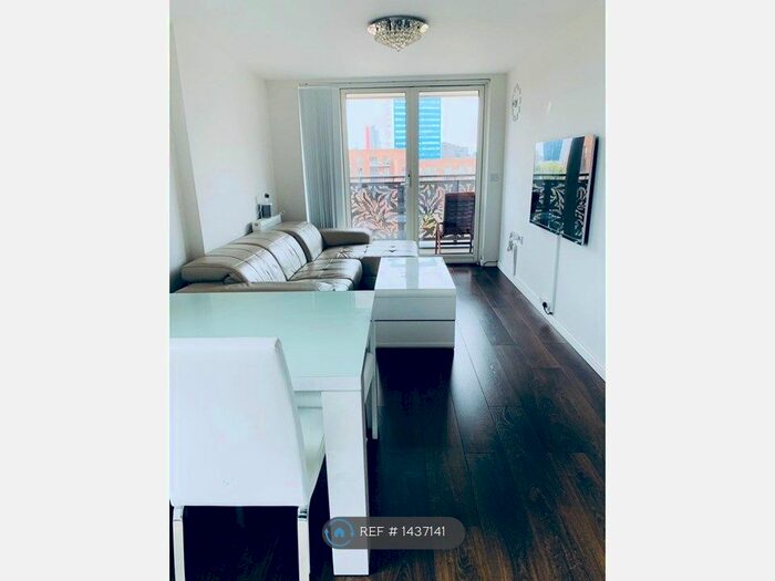 2 Bedroom Flat To Rent In Robertson Road, London, E16