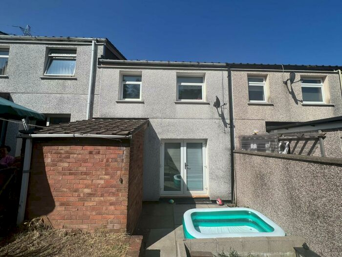 3 Bedroom House To Rent In Stour Court, Thornhill, Cwmbran, NP44