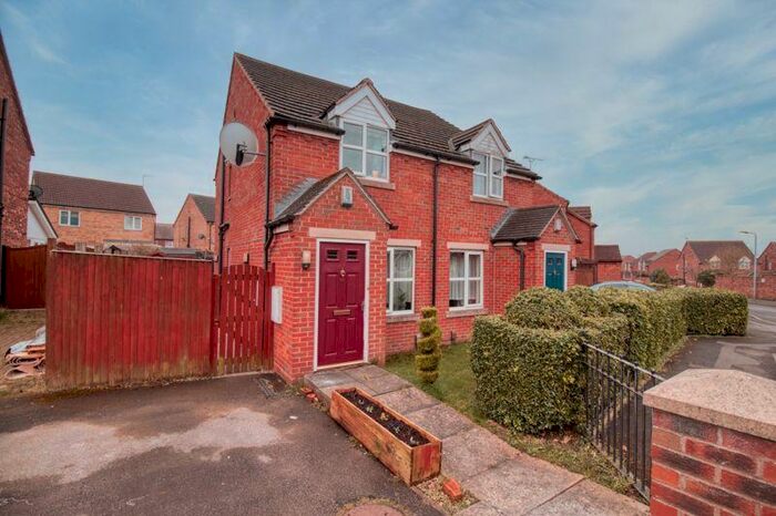 2 Bedroom Semi-Detached House To Rent In Abbey Road, Scunthorpe, DN17