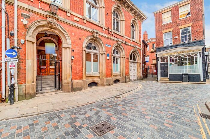 2 Bedroom Flat To Rent In Land Of Green Ginger, Hull, HU1