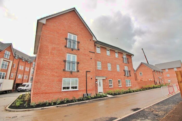 2 Bedroom Flat To Rent In Bramble Court, Southport, PR8