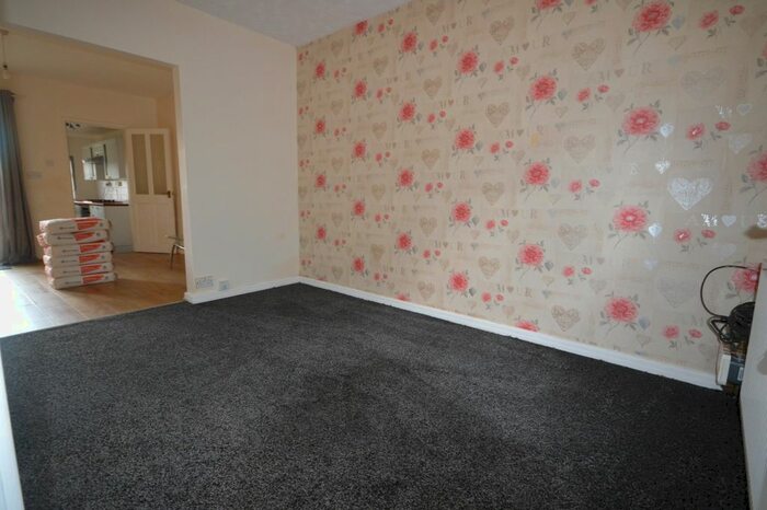 3 Bedroom Detached House To Rent In Common Road, Brierley, Barnsley, South Yorkshire, S72