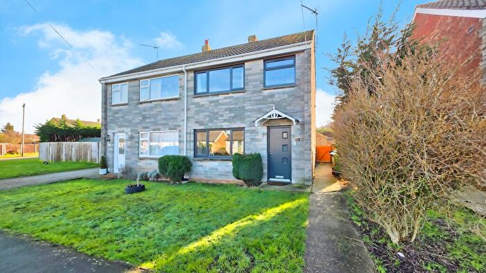 3 Bedroom Semi Detached House For Sale In Northfield Road, Sleaford, NG34