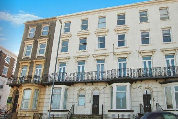 2 Bedroom Flat To Rent In - Ethelbert Terrace, Margate, CT9