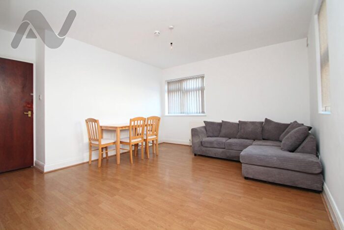 1 Bedroom Maisonette To Rent In Vartry Road, London, N15