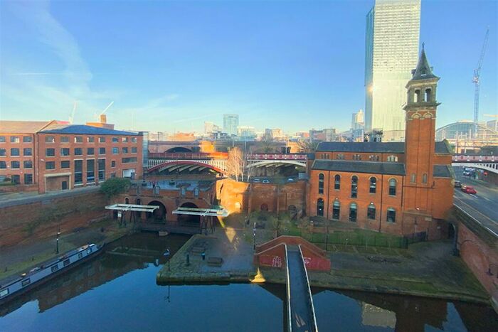2 Bedroom Apartment To Rent In Castle Wharf, M15