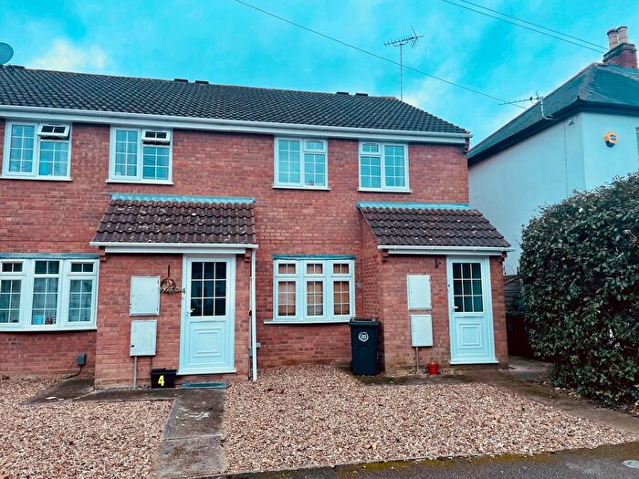 1 Bedroom Flat To Rent In South Road, Horsell, Woking, GU21