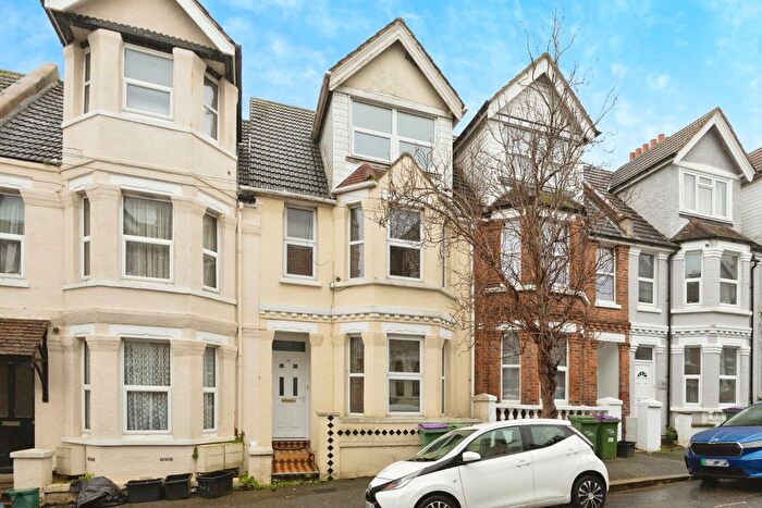 5 Bedroom Terraced House For Sale In Victoria Road, Folkestone, CT19