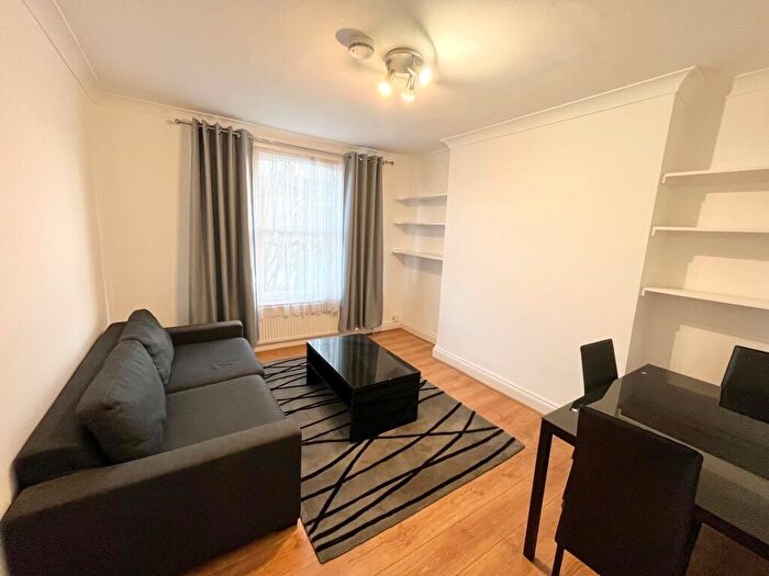 3 Bedroom Apartment To Rent In Marlborough Road, Archway, London, N19