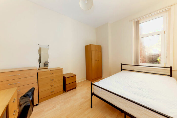 2 Bedroom Apartment To Rent In Shortridge Terrace, Jesmond, Newcastle Upon Tyne, NE2