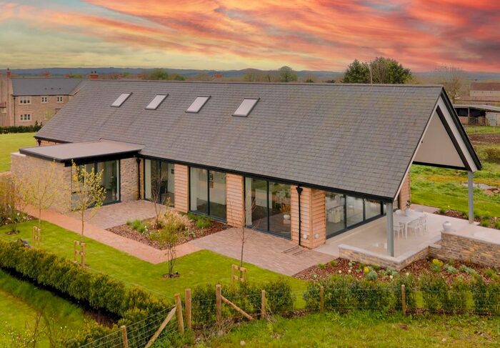 4 Bedroom Detached House For Sale In Lakeview Road, Keinton Mandeville, Somerton, TA11