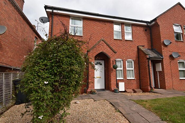 2 Bedroom Apartment To Rent In Cubbington Road, Leamington Spa, CV32