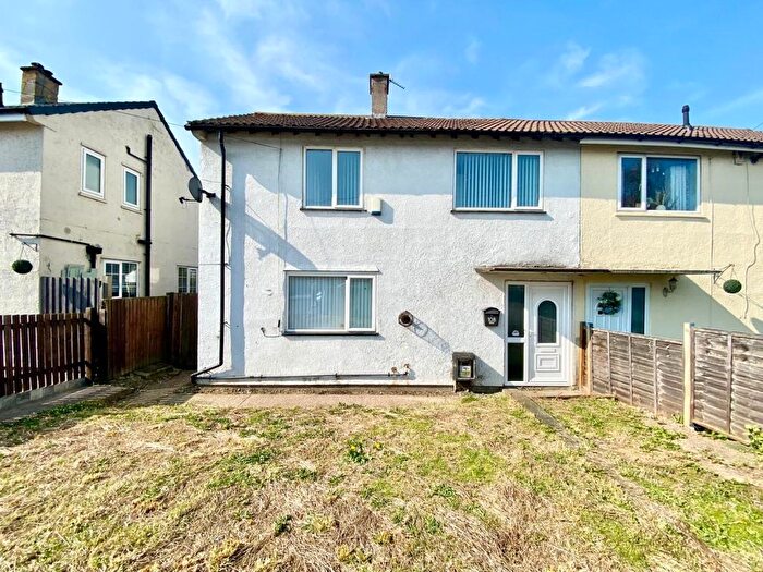 3 Bedroom Property To Rent In Broadwater, Bolton-On-Dearne, Rotherham, S63