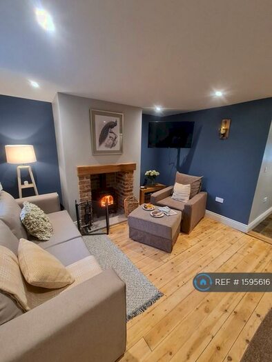 4 Bedroom Terraced House To Rent In Weston Road, Ilkley, LS29
