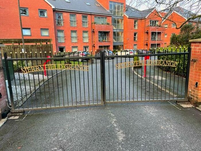 2 Bedroom Flat To Rent In Merryfield Grange, Bolton, BL1