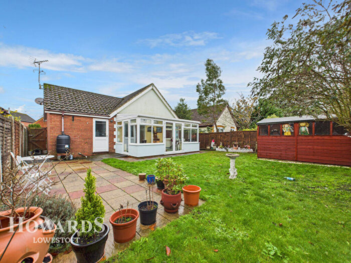 3 Bedroom Detached Bungalow For Sale In Jermyns Road, Southwold, IP18