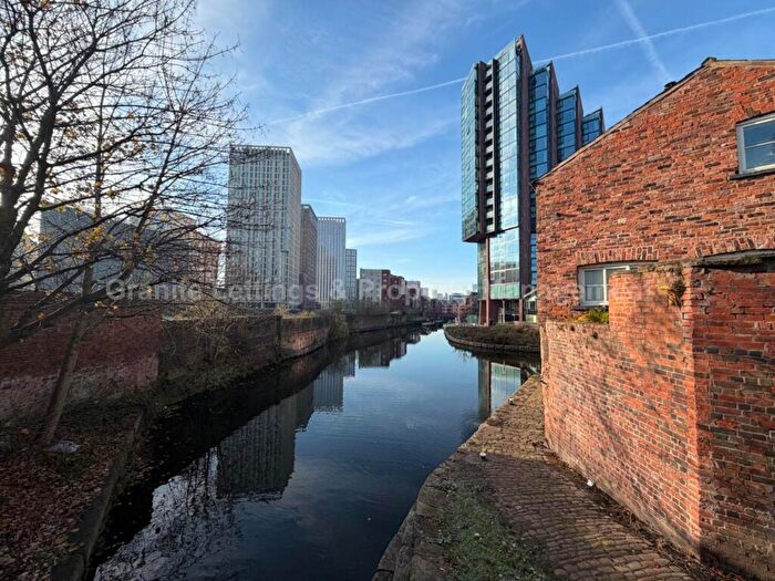 2 Bedroom Apartment To Rent In Islington Wharf, Great Ancoats Street, New Islington, Manchester, M4
