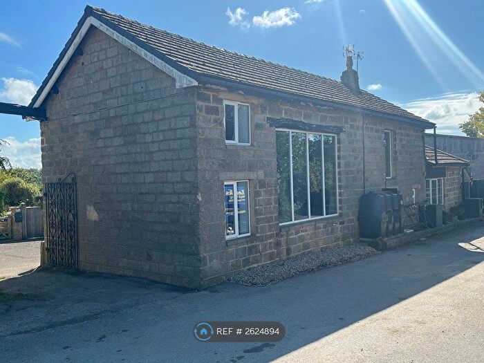 4 Bedroom Semi-Detached House To Rent In Crain Syke Farm, Leeds, LS17