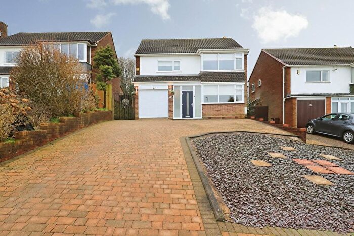 3 Bedroom Detached House For Sale In Farrington Road, Wolverhampton, WV4