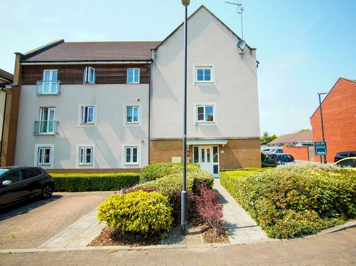 2 Bedroom Flat To Rent In Inkerman Close, Horfield, Bristol, BS7