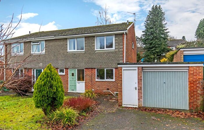 4 Bedroom Semi-Detached House To Rent In Byron Avenue, Winchester, SO22