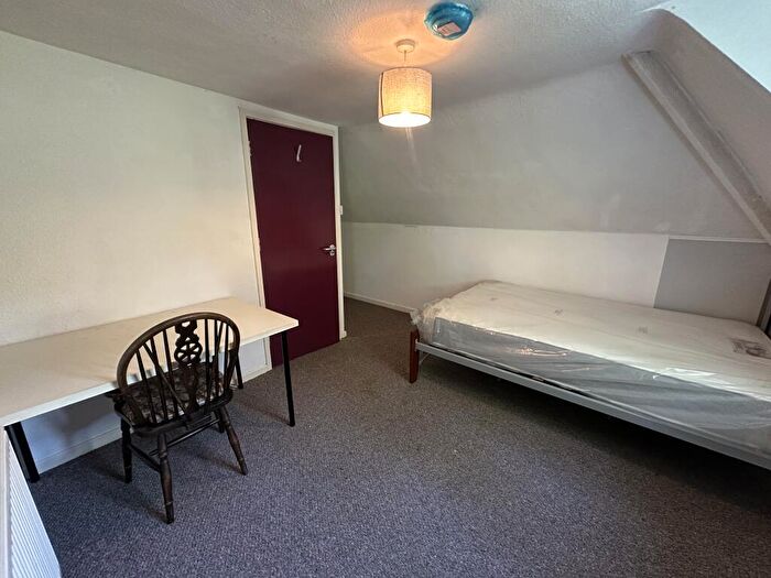 5 Bedroom House To Rent In Colville Villas, Nottingham, NG1