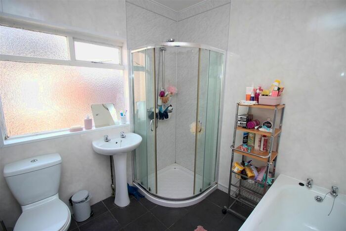 5 Bedroom Terraced House To Rent In Ripon Gardens, Jesmond Vale, Newcastle Upon Tyne, NE2