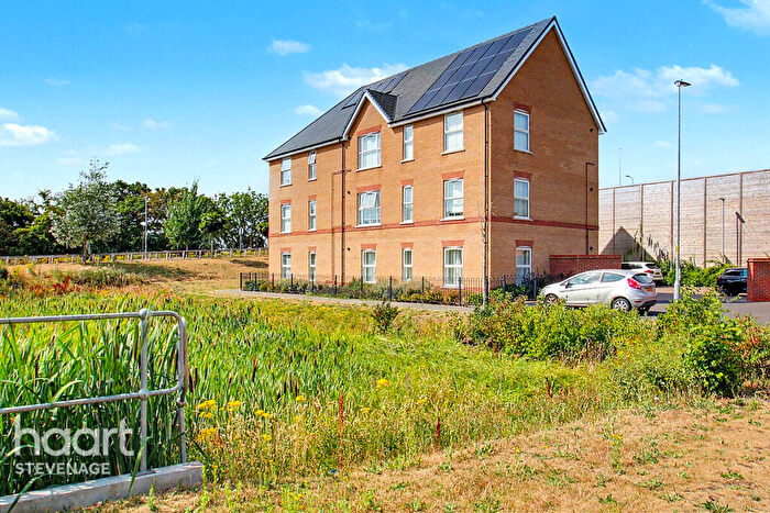 2 Bedroom Flat For Sale In Manek House, Porthcawl Crescent, Stevenage, SG1