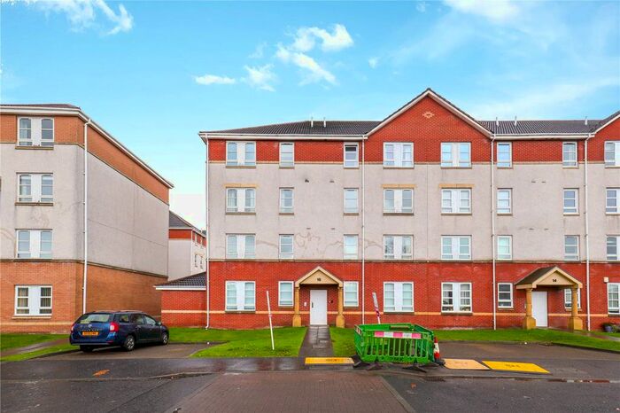 2 Bedroom Flat To Rent In /, Old Castle Gardens, Glasgow, G44