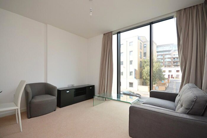 1 Bedroom Apartment To Rent In Flat Canons Gate, Canons Way, Bristol, BS1