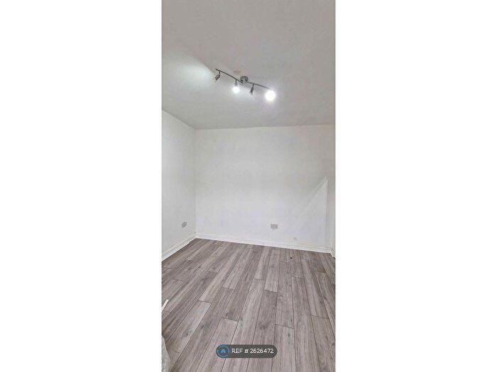 4 Bedroom Terraced House To Rent In Grasmere Road, London, SE25
