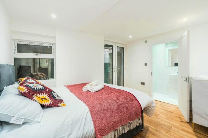 3 Bedroom Flat To Rent In Torriano Avenue, London, NW5